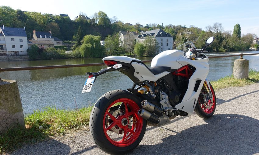 Ducati Super Sport à Laval