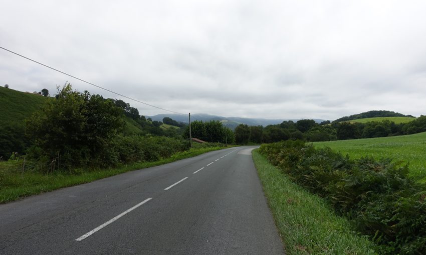 route pour randonnée motarde en montagne