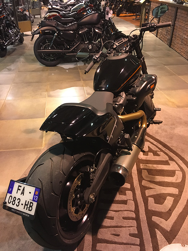 Harley Davidson Marseille : acheter une FXRD