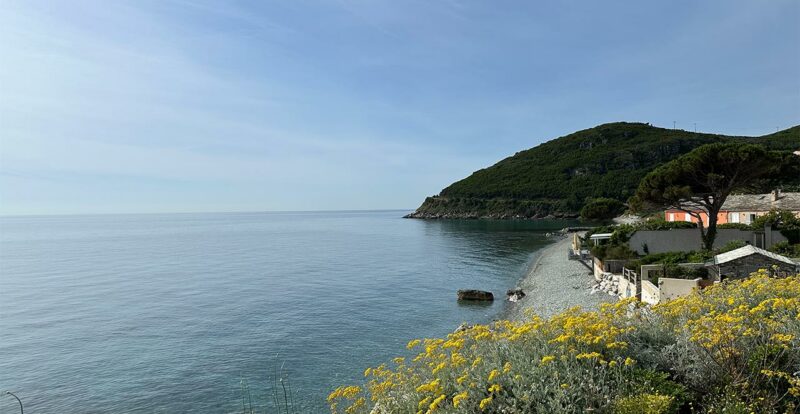 Bord de mer en Corse