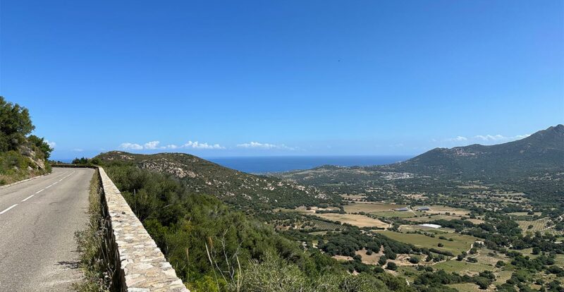 vue depuis le village Lavatogio, Corse